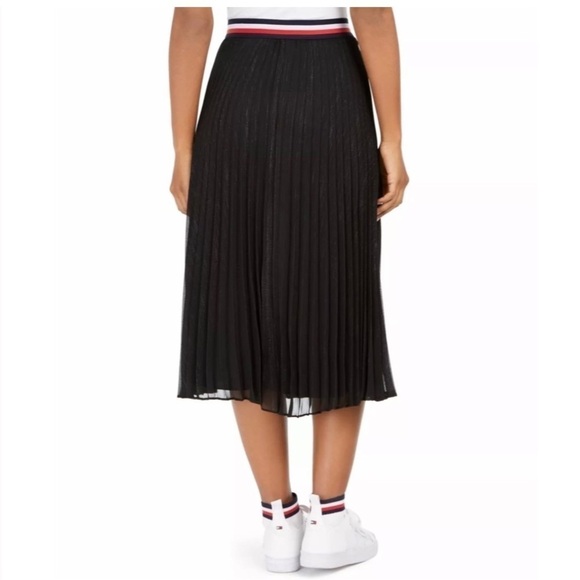 TOMMY HILFIGER black tea-Length pleated skirt - Picture 3 of 8